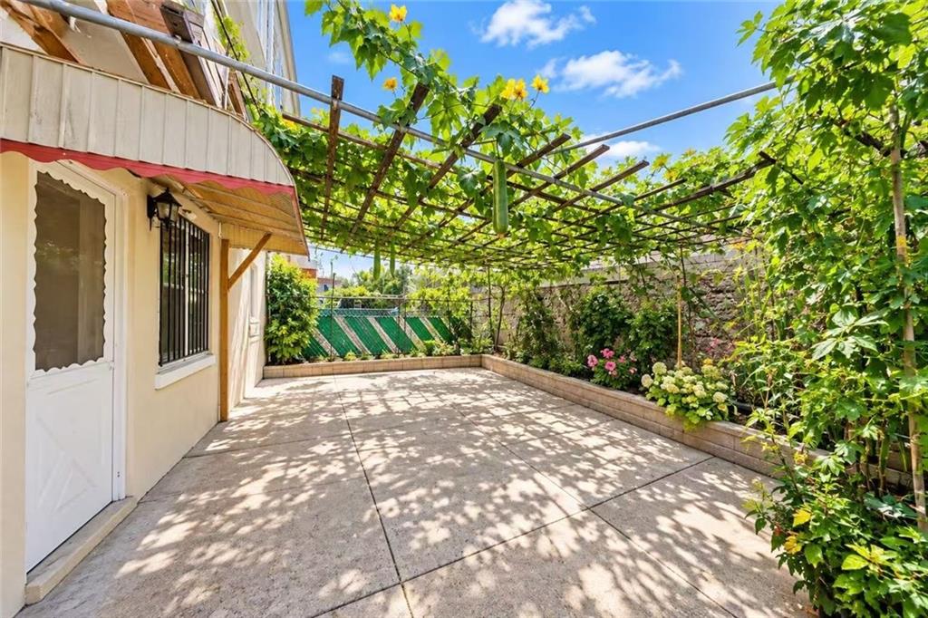 1842 West 7 Street, Brooklyn, New York, 11223 image 22