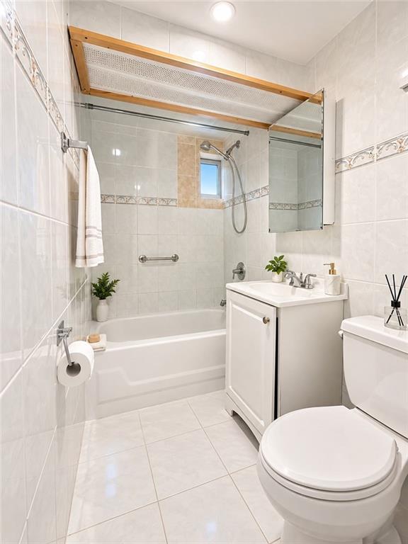 2339 East 13th Street, Brooklyn, New York, 11229 image 19