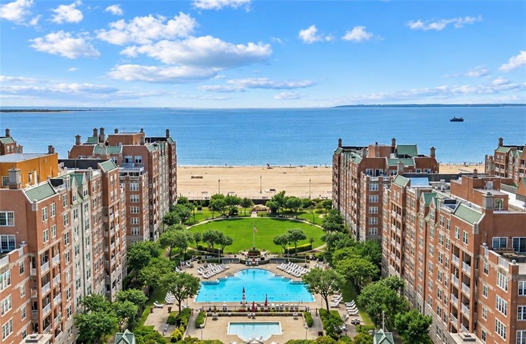 100 Oceana Drive 3F, Brooklyn, New York, 11235