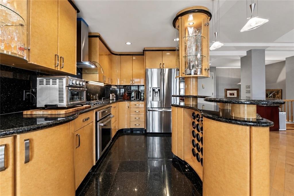 100 Oceana Drive 3F Image 4