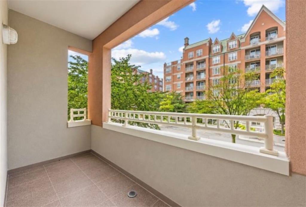 100 Oceana Drive 3F, Brooklyn, New York, 11235 image 9