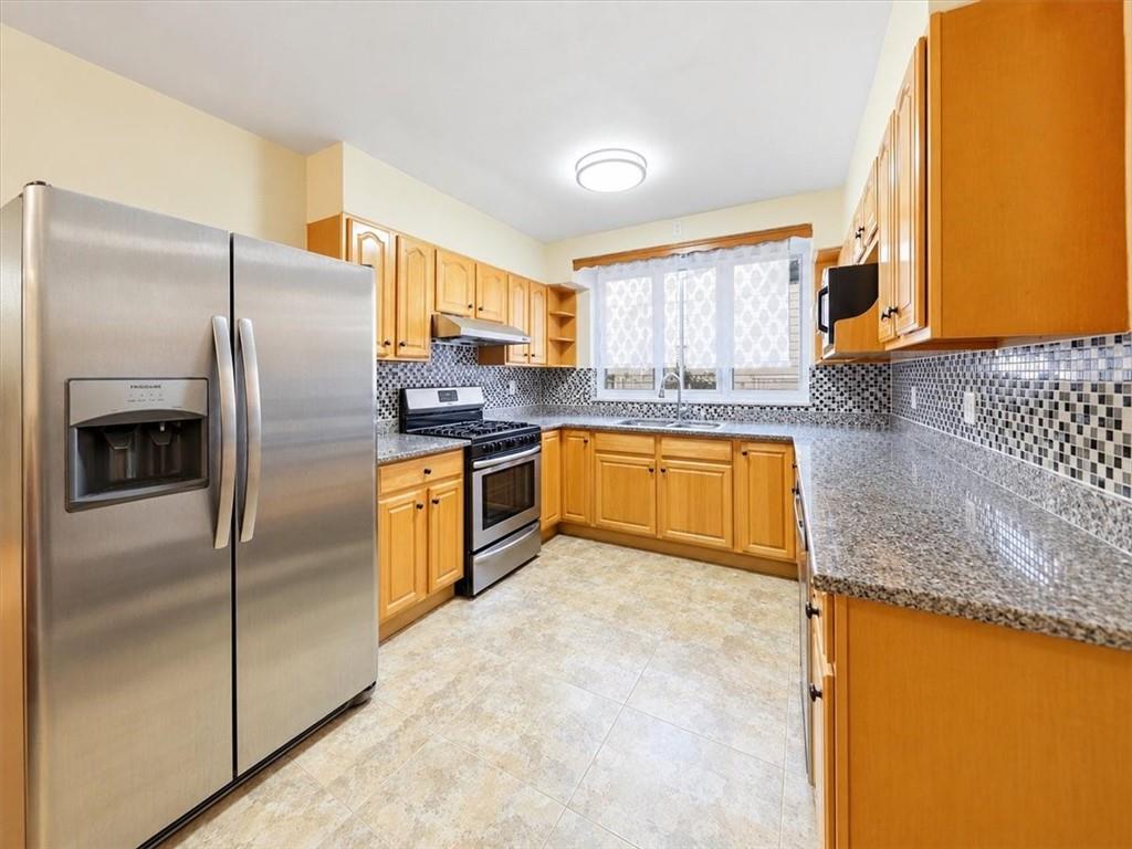 212 Ave M Avenue, Brooklyn, New York, 11230 image 12