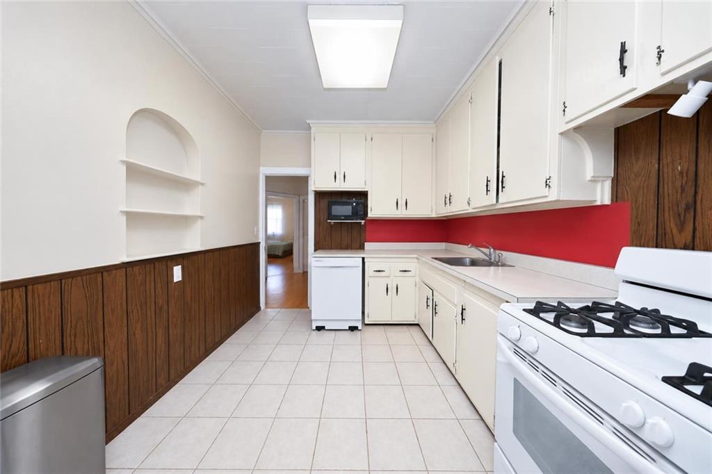 2345 East 26th Street, Brooklyn, New York, 11229 image 12