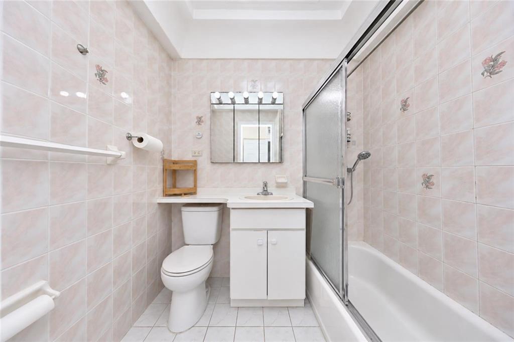 2345 East 26th Street, Brooklyn, New York, 11229 image 19