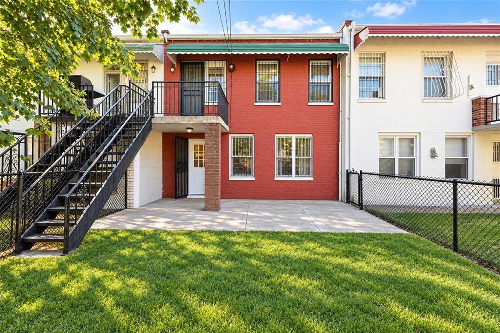 2345 East 26th Street Image 2