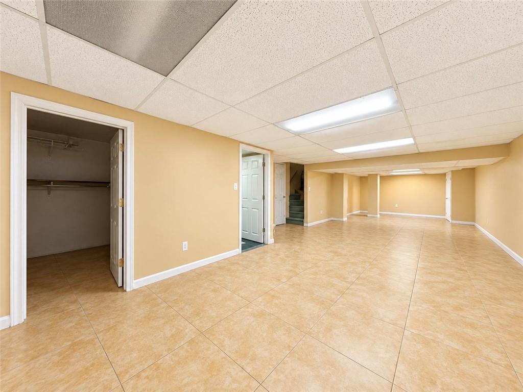 2453 Coyle Street, Brooklyn, New York, 11235 image 31