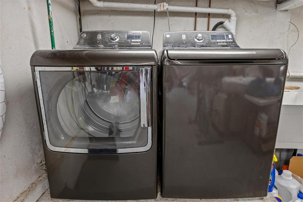 355 D Dormans Court, Queens, New York, 11693 image 13