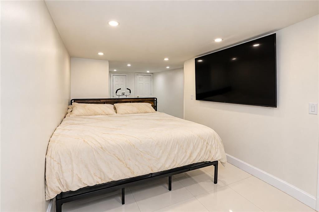 77 Beacon Court, Brooklyn, New York, 11229 image 11