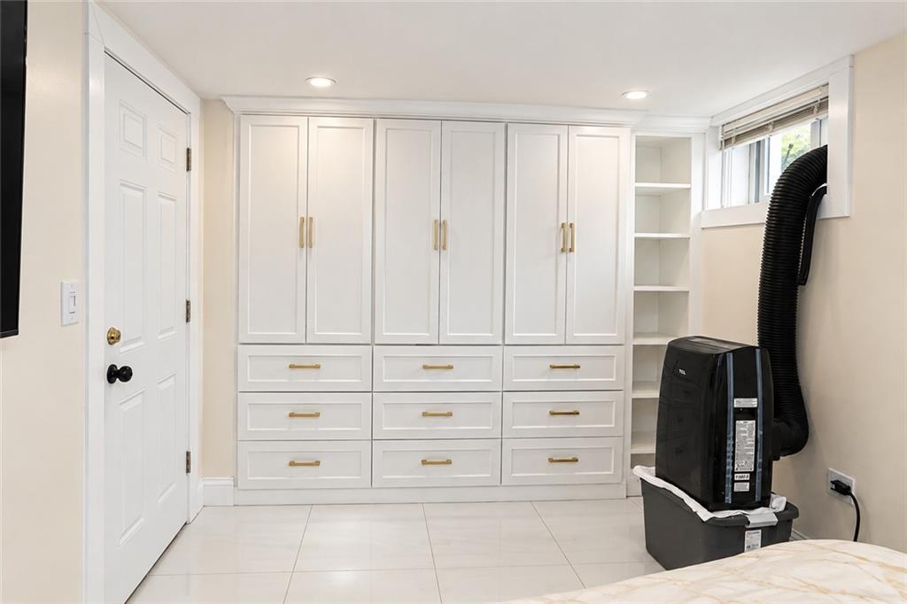 77 Beacon Court, Brooklyn, New York, 11229 image 12