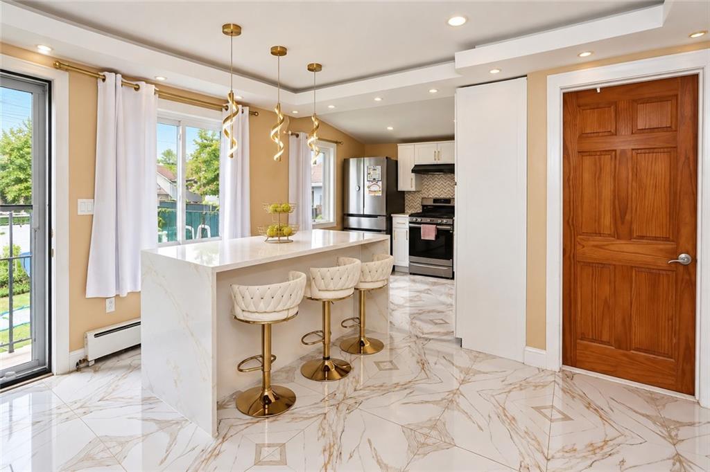 77 Beacon Court Image 2
