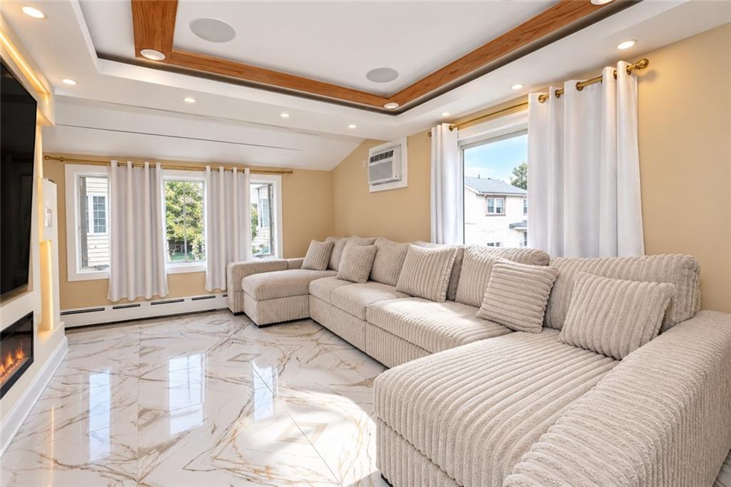 77 Beacon Court, Brooklyn, New York, 11229 image 6
