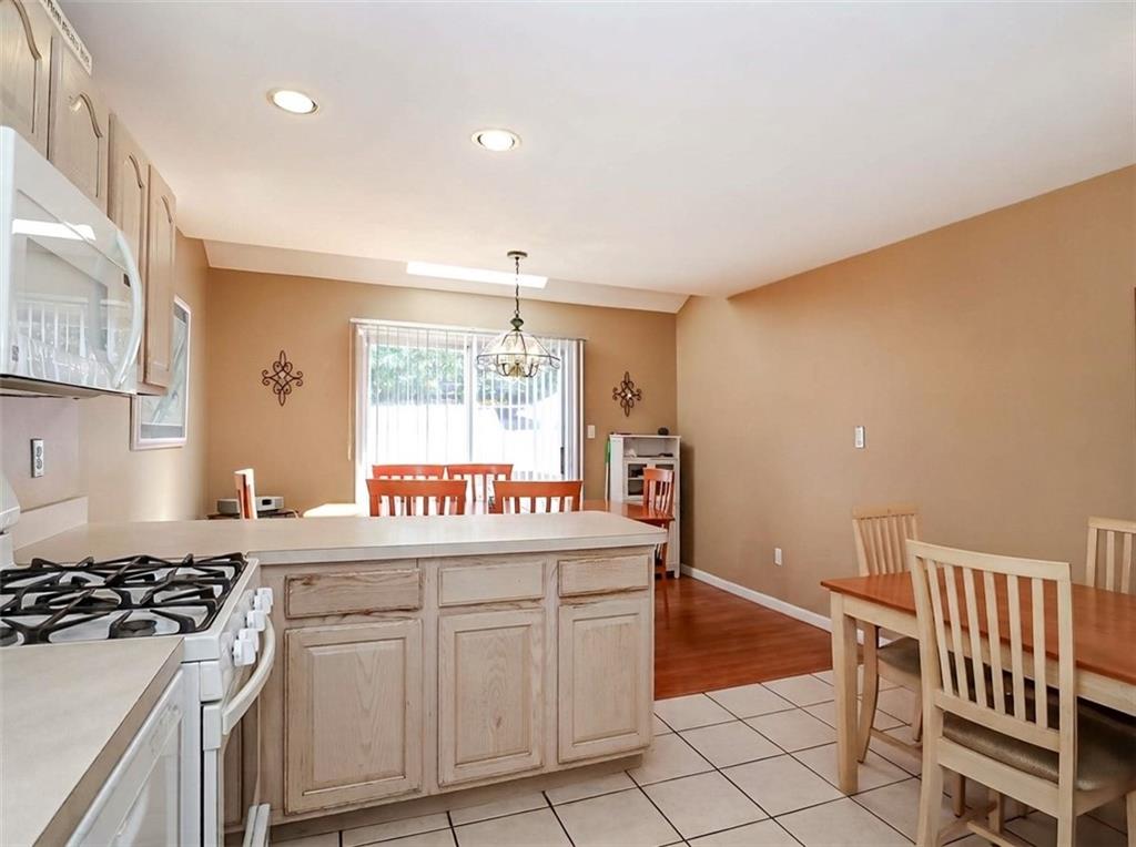25 LATOURETTE Lane, Staten  Island, New York, 10314 image 10