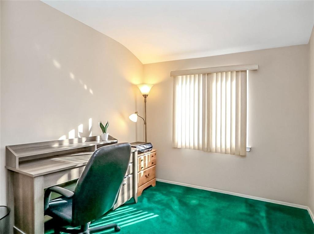 25 LATOURETTE Lane, Staten  Island, New York, 10314 image 17