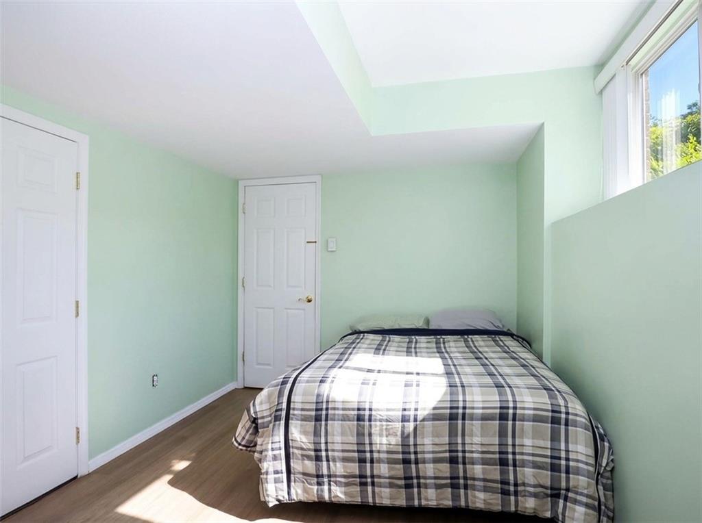25 LATOURETTE Lane, Staten  Island, New York, 10314 image 23