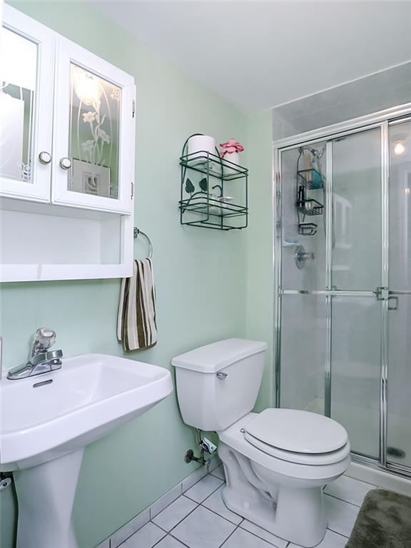 25 LATOURETTE Lane, Staten  Island, New York, 10314 image 25