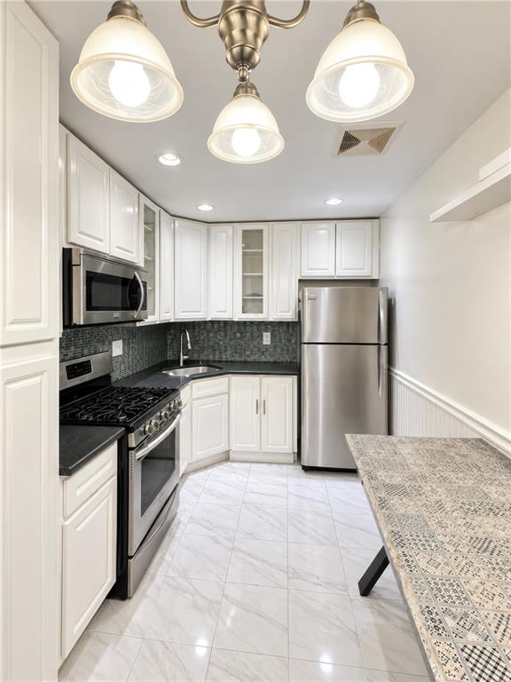 1045 Bay Ridge Avenue 1B, Brooklyn, New York, 11219 image 9