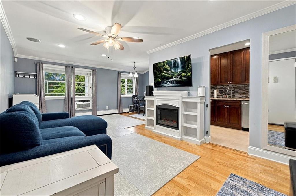 23 GADSEN Place 2A, Brooklyn, New York, 10314