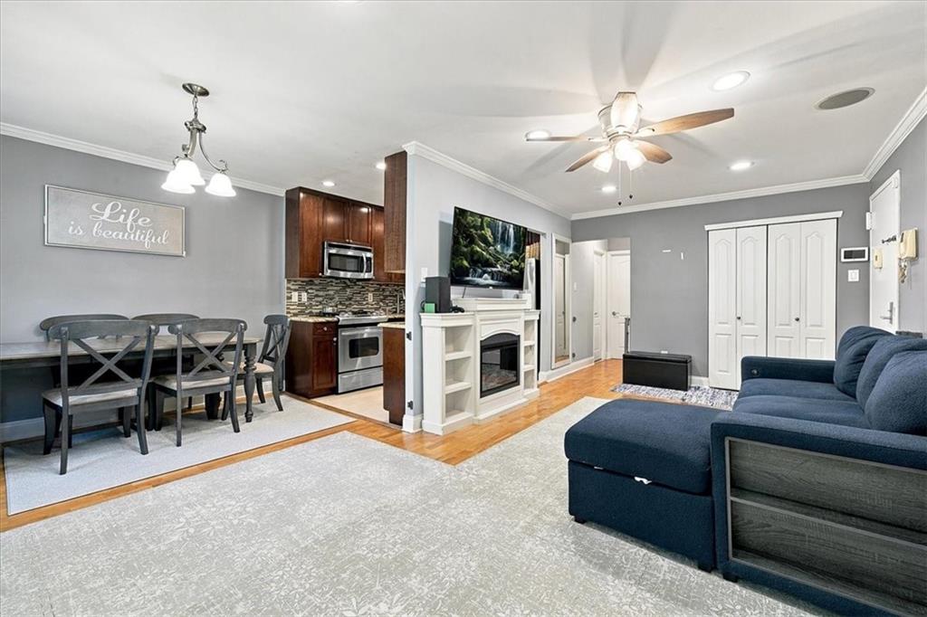 23 GADSEN Place 2A, Brooklyn, New York, 10314 image 6