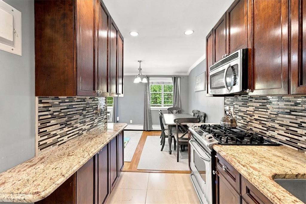 23 GADSEN Place 2A Image 3