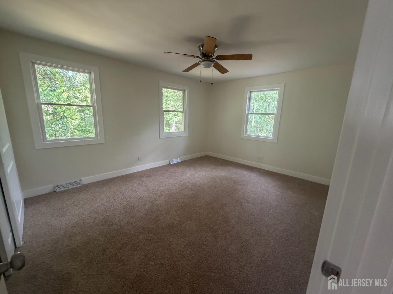 278 Outlook Boulevard, Old Bridge, NJ, 07735 image 15