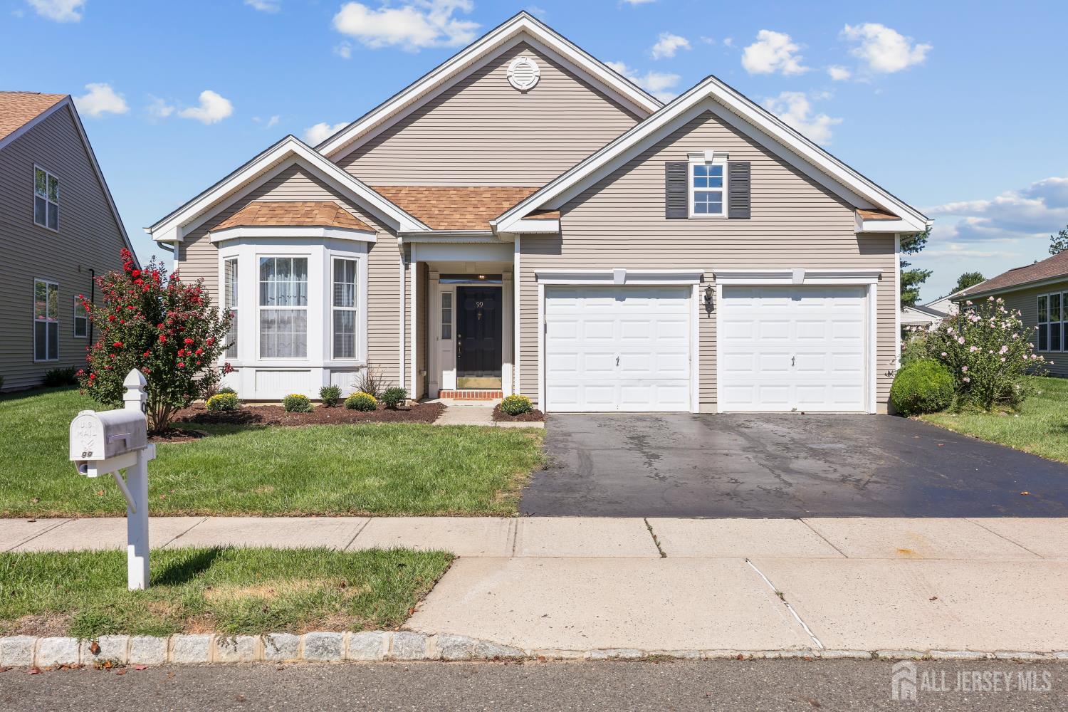 99 Minuteman Circle, Upper Freehold, NJ, 08501