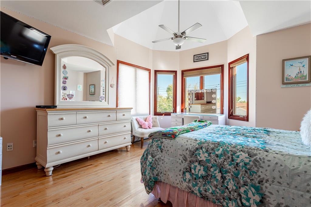 587 Ramona Avenue, Staten  Island, New York, 10309 image 28