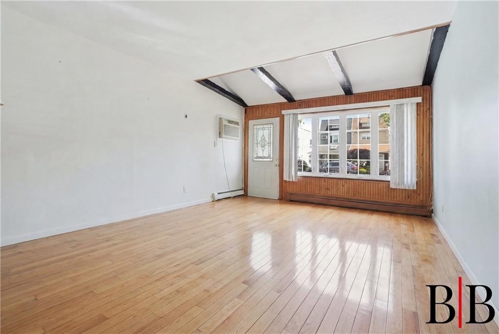 2062 East 72nd Street Image 2