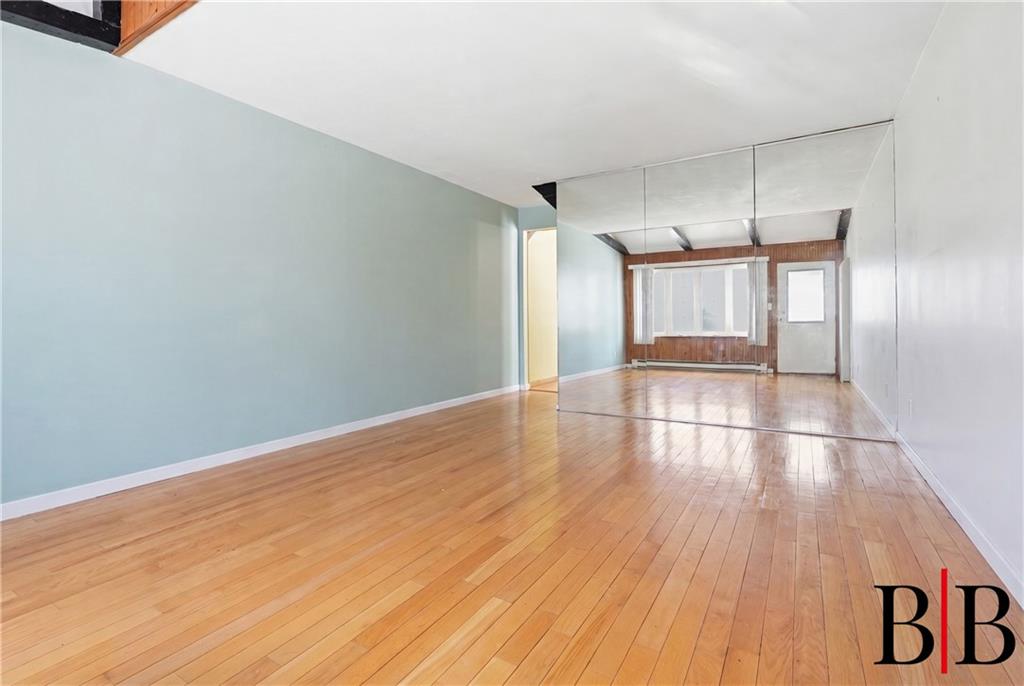 2062 East 72nd Street Image 3