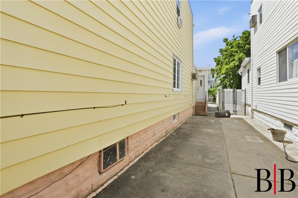 2062 East 72nd Street, Brooklyn, New York, 11234 image 21