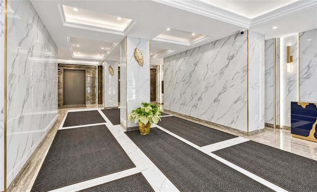 105 OCEANA Avenue 2G, Brooklyn, New York, 11235 image 32