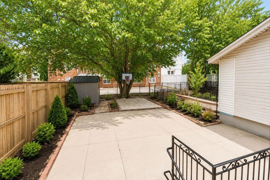 329 100th Street, Brooklyn, New York, 11209 image 22