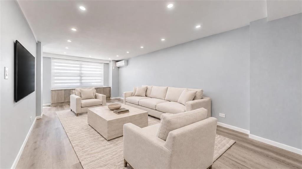 1311 BRIGHTWATER Avenue 3E Image 3