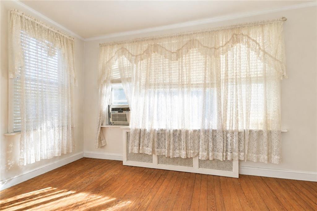 396 BEMENT Avenue, Staten  Island, New York, 10310 image 32