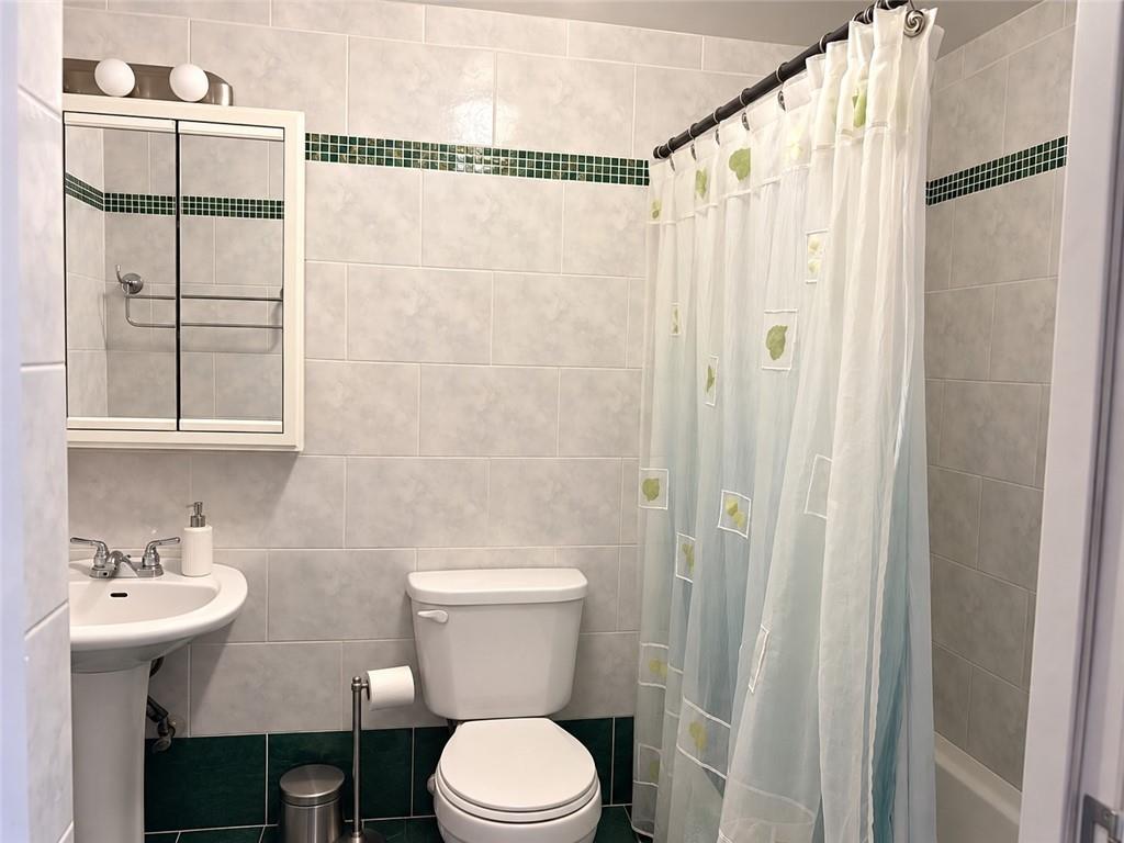 3015 BRIGHTON 6 Street 4C Image 4