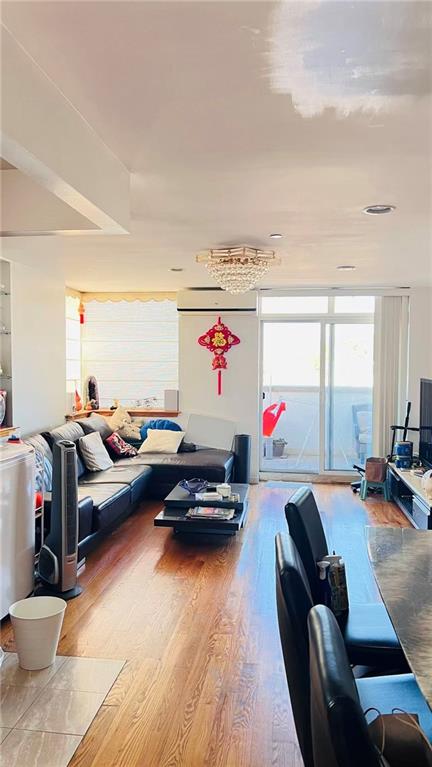 1144 66th Street 108 Image 4
