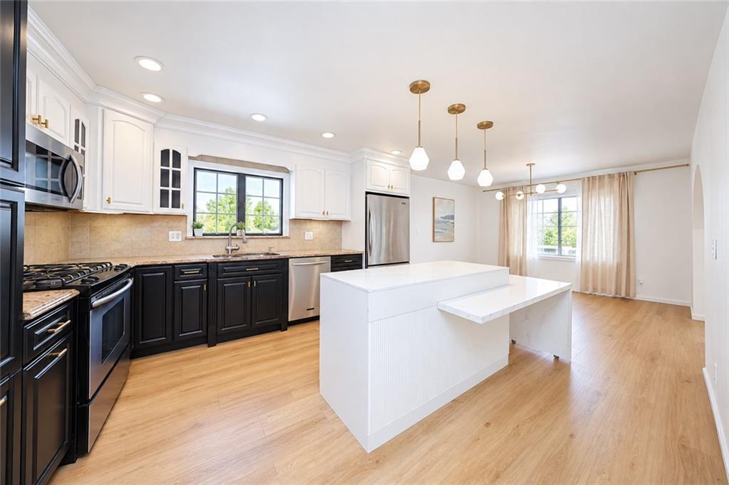 11 Cottage Avenue, Staten  Island, New York, 10308 image 24