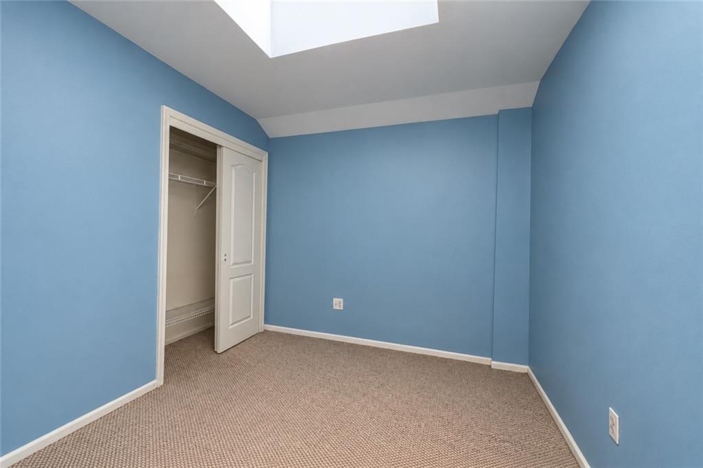 21 Kansas Avenue, Staten  Island, New York, 10305 image 12