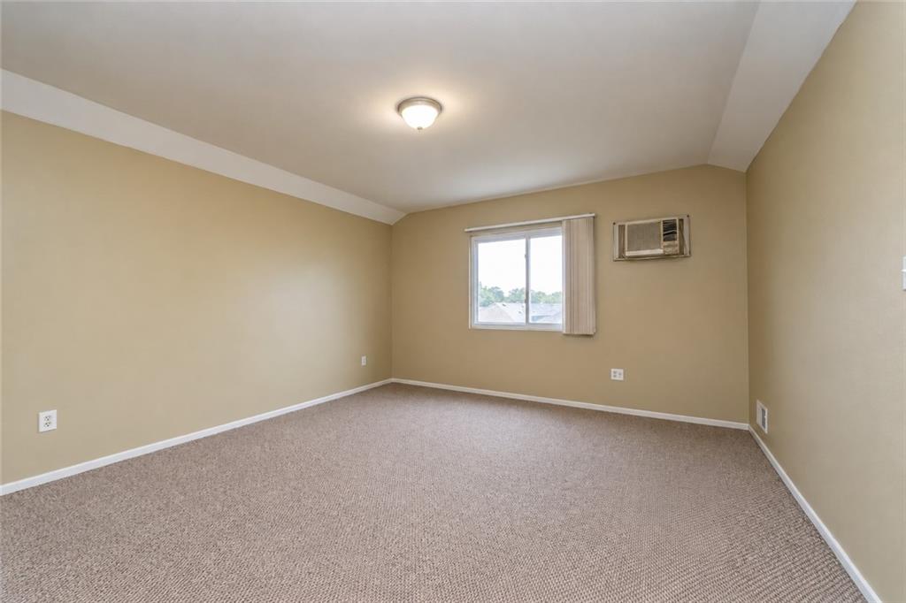 21 Kansas Avenue, Staten  Island, New York, 10305 image 10