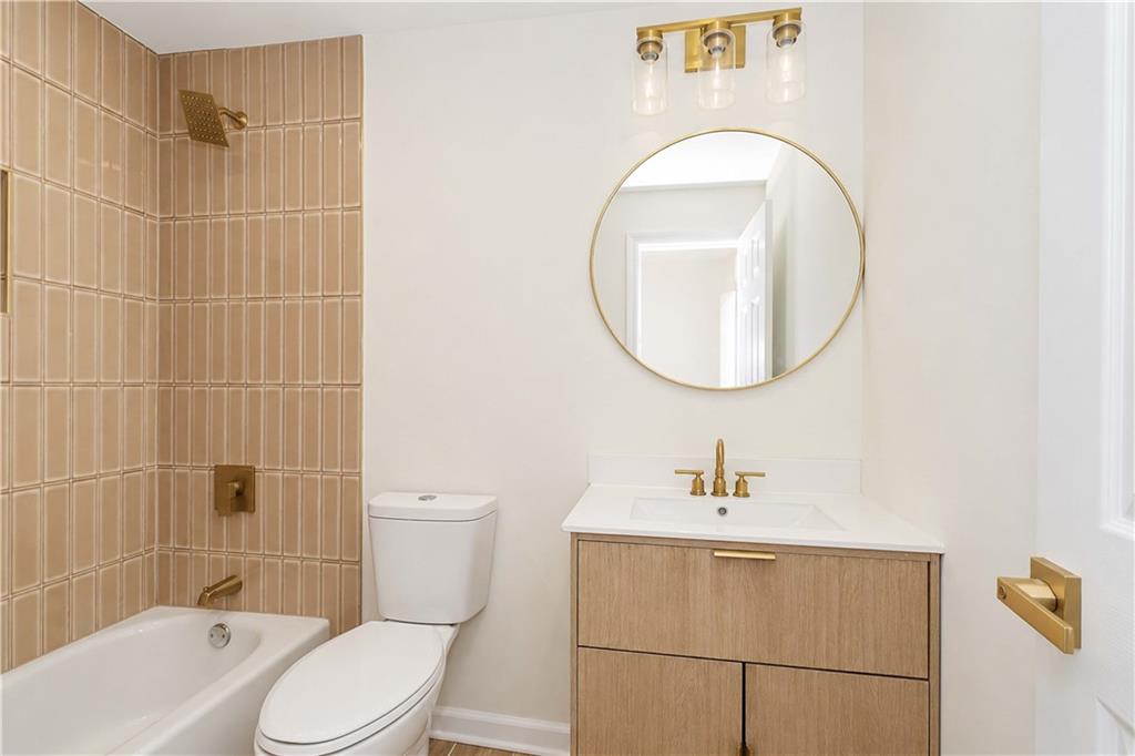 64 Timber Ridge Drive 64, Staten  Island, New York, 10306 image 16