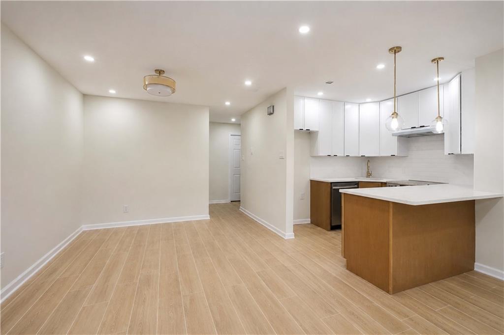64 Timber Ridge Drive 64, Staten  Island, New York, 10306 image 6