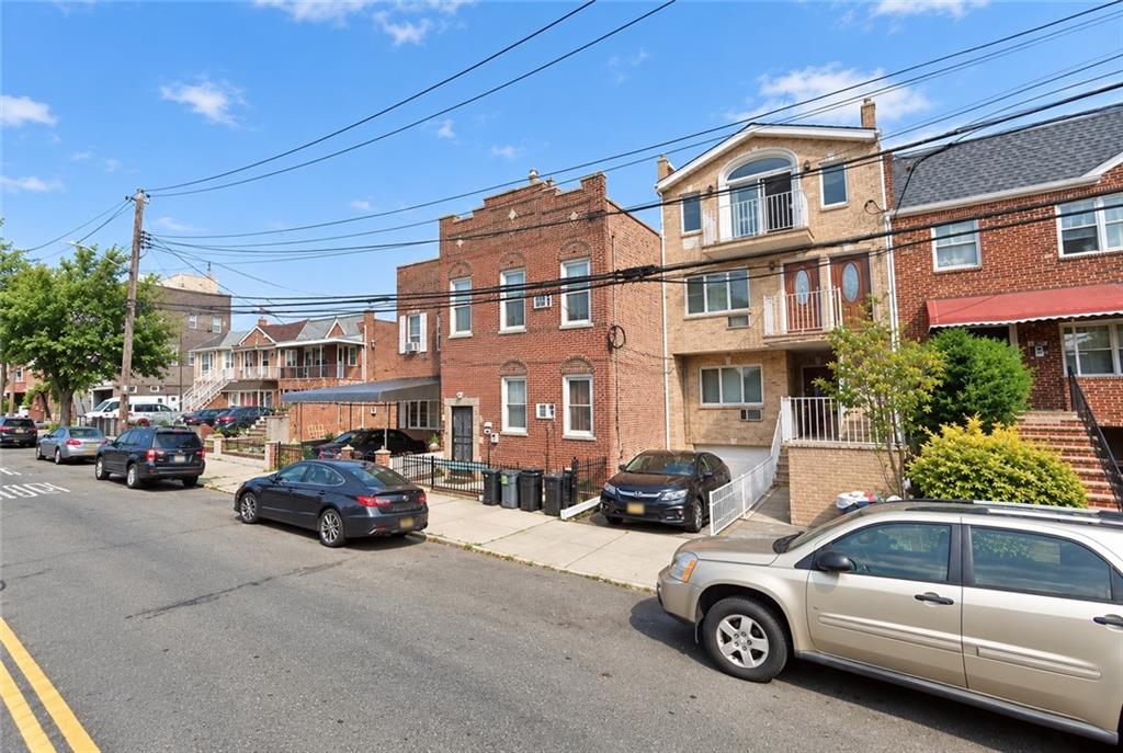 199 27th Avenue, Brooklyn, New York, 11214