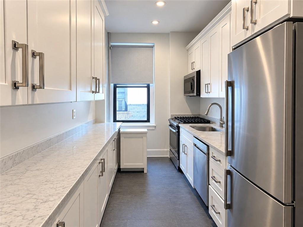 7002 Ridge Boulevard F6, Brooklyn, New York, 11209 image 7