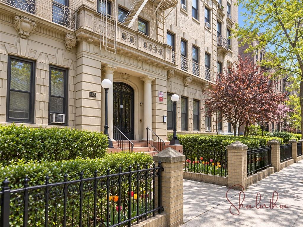 465 Eastern Parkway U, Brooklyn, New York, 11216 image 6