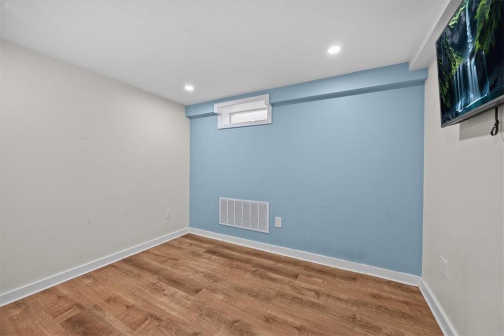 1515 East 55th Street, Brooklyn, New York, 11234 image 17