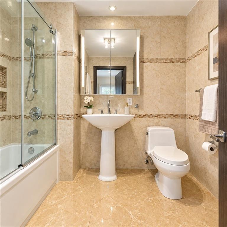 3423 Guider Avenue 3, Brooklyn, New York, 11235 image 21
