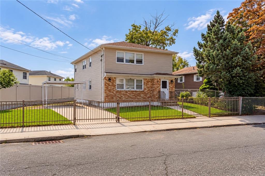 94 Cedar Avenue, Staten  Island, New York, 10305