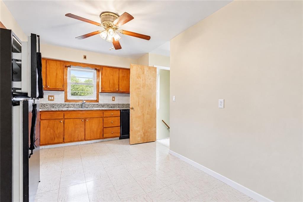 94 Cedar Avenue, Staten  Island, New York, 10305 image 32