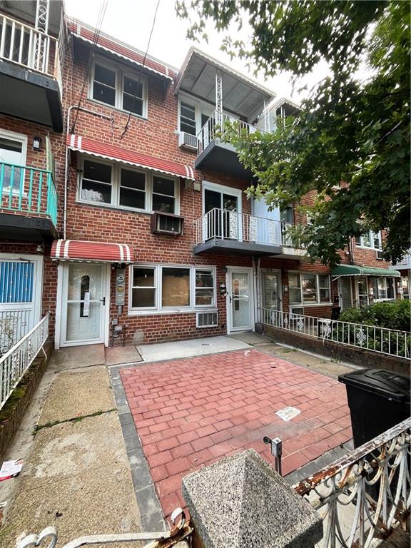 2080 East 55th Street Image 2