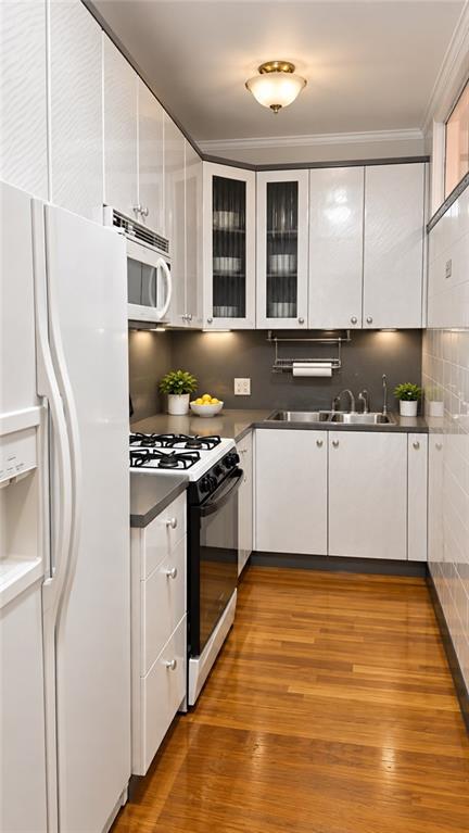 3096 Brighton 6th Street E9 Image 5