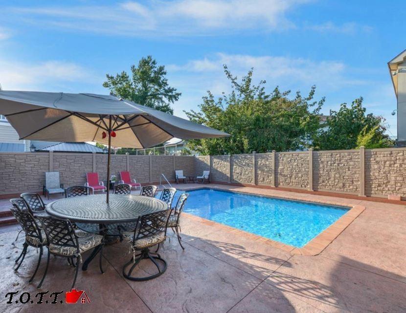 298 Whitman Drive, Brooklyn, New York, 11234 image 13